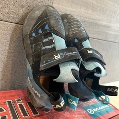 SCARPA climbingシューズ