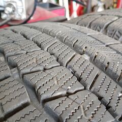 組み換え作業可能 205/60R16 2021年 ﾅﾝｶﾝｽﾀｯﾄﾚｽﾀｲﾔ 2本の画像