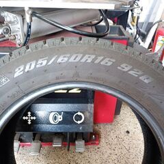 組み換え作業可能 205/60R16 2021年 ﾅﾝｶﾝｽﾀｯﾄﾚｽﾀｲﾔ 2本の画像