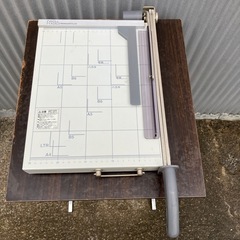 【お取引き中】ペーパーカッター 裁断機 紙切り ナカバヤシ Na...