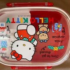 お話中✨️
お弁当箱 