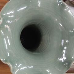 高麗青磁　花瓶　壺の画像