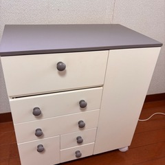 メイクアップワゴン