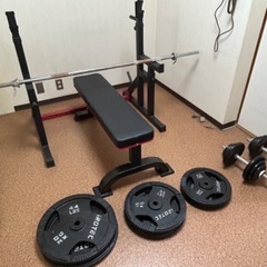 ベンチプレス用器具一式、ダンベル