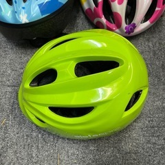 子供用自転車ヘルメットの画像