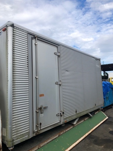 コンテナ物置　コンテナ倉庫　バイクガレージ