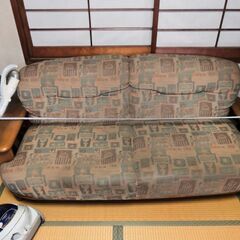ソファー 横長椅子の画像