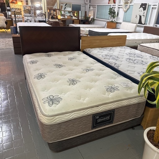 シモンズ　セミダブルセット