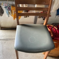テーブル　椅子　家具　アンティークの画像