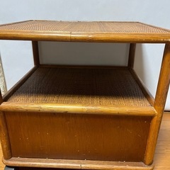 受け渡し中:藤 サイドテーブルの画像