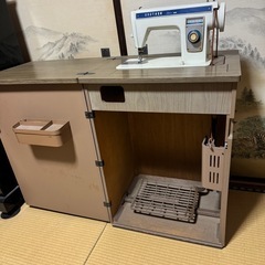 アンティーク ミシン ブラザーレトロの画像