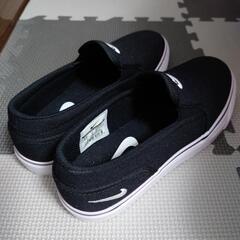 ナイキ【新品】スニーカー23.5cm  NIKE スリッポン SLIP ONの画像