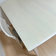 ソファー　ダイニングテーブルセットの画像