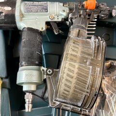 S3773　HITACHI　日立　NV 50AG　ピストンリング式　50㎜　エアー工具　動作確認済み　送料A　札幌　倉庫型リサイクルれおの画像