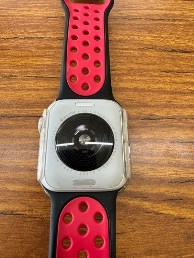 【商談決定】★大幅値下げ  Applewatch SE（第二世代）