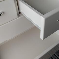 取引中☆おしゃれな6段チェスト　ホワイト(ツヤ有り)☆の画像