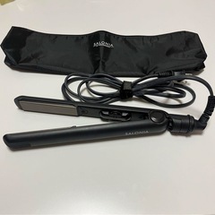サロニア　ストレートアイロン