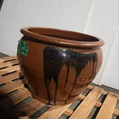 ☆レトロな大きいカメ　瓶　甕　壺　睡蓮鉢☆