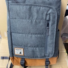 ‼️🉐特価セール‼️キャプテンスタグ　スクエアバックバッグ  
