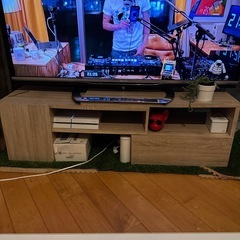 可動式テレビ台