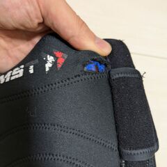ザムスト　膝サポーター　Lサイズ　ZK-7 ハードタイプ（廃版）　※一部破れアリの画像