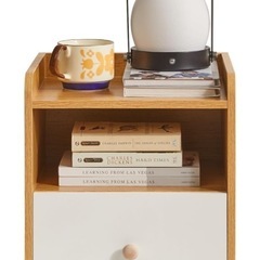 ナイトテーブル
の画像