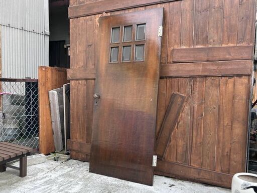 昭和レトロ 大正〜昭和初期頃 レトロ 建具 扉 ドア ガラス 真鍮ドアノブ付 アンティーク ビンテージ 古道具 古民具 リフォーム 建材