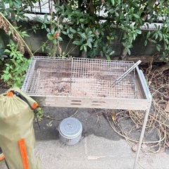 10/27まで！BBQバーベキュー　5点セット　キャンプ　キャンピング グリーンステージチェア　コンロ　炭の画像