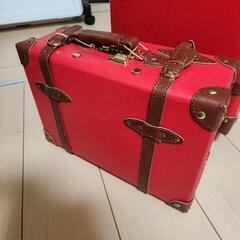 アンティーク調のキャリーケース セットの画像