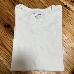 チャンピオン　Tシャツ