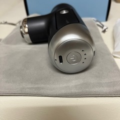 【格安】マッサージガン/筋膜リリースガン【１回のみ使用の美品】の画像
