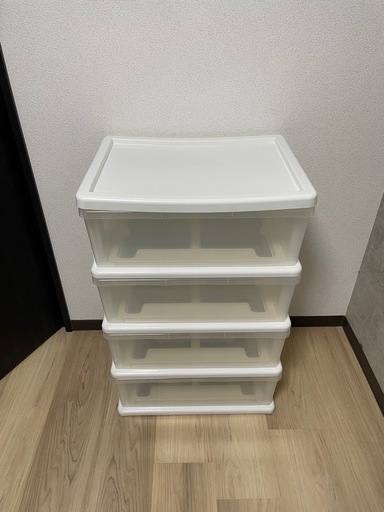 衣装ケース４段