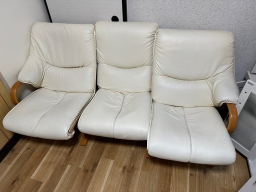 カリモク　ソファ　分離可