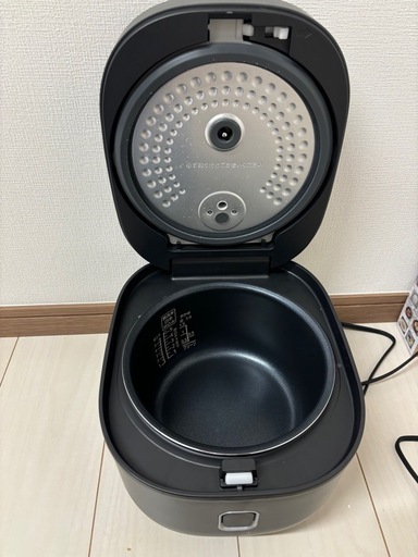 炊飯器5合炊き