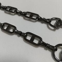 売り切り！値下げ！【ウォレットチェーン？】重厚感があり綺麗なチェーン、刻印入りの画像