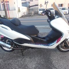 YAMAHA マジェスティ125 FI　ホワイト　カスタム　セル...