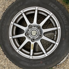 (10/31マデ)タイヤホイールセット　195/65R15 スタッドレス　4本　ヴォクシー