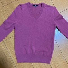 UNIQLO Vネックセーター ピンク 長袖