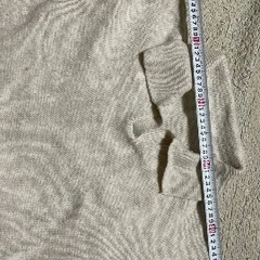 ニット　ベージュの画像