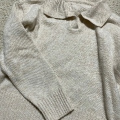 ニット　ベージュ