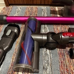 ダイソン掃除機　V7の画像