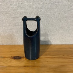 小さな花瓶　一輪挿し