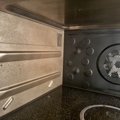 ＳＨＡＲＰオーブン・グリル・レンジ。3000円でお願いいたします。お引き取りに来ていただける方。の画像