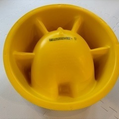 Bumbo  バンボ 黄色 中古品の画像