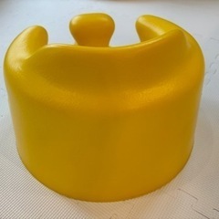 Bumbo  バンボ 黄色 中古品の画像
