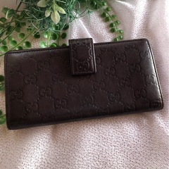 ˚✧₊⁎GUCCI グッチ˳✧༚*GG柄 レザーシマライン プリンシーリボン　Wホック二つ折り長財布 の画像