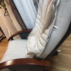 サロン用フェイシャルベッドの画像