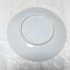 美しい青磁器に似ている大皿2枚セットの画像