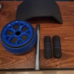 腹筋ローラーの画像