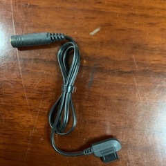 aｕ携帯電話用丸型イヤホンジャック変換アダプタ01(1)